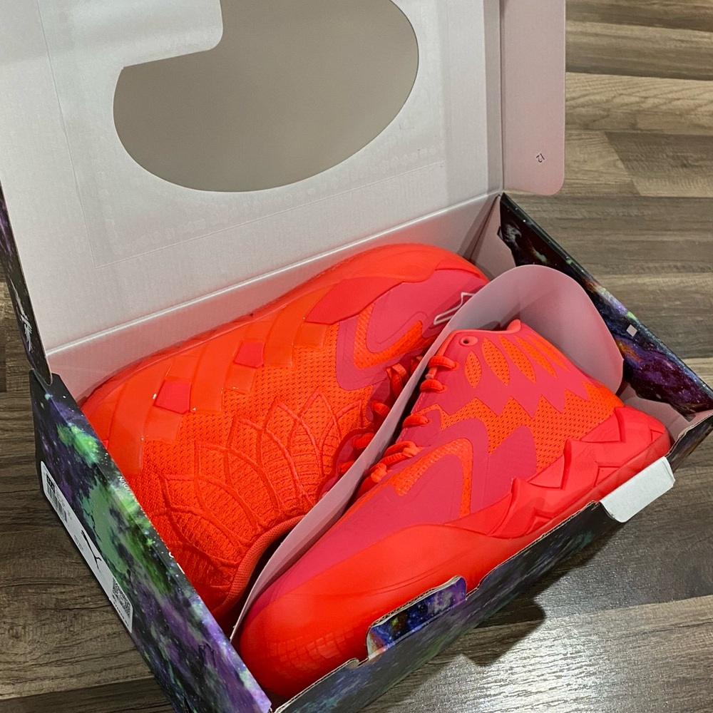 Lamelo Ball MB.01 rare pink men’s 11.5 basketball shoes Puma BRAND NEW